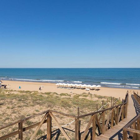 Spacious Villa With Private Pool And Beach Views El Moncayo Eksteriør billede